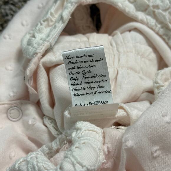Edgehill Collection Lace Bow Romper Light Pink Ivory Baby Girl 6M - Picture 4 of 5